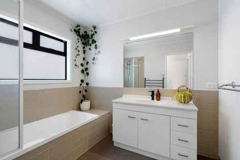 Photo of property in 94 Appenzell Drive, Whakatane, 3120