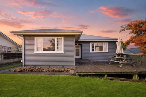 Photo of property in 69 Pine Avenue, Melville, Hamilton, 3206