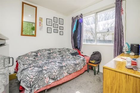 Photo of property in 2/118 Hillcrest Road, Papatoetoe, Auckland, 2025