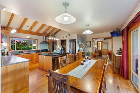 Photo of property in 101 Forest Lakes Road, Otaki, 5583