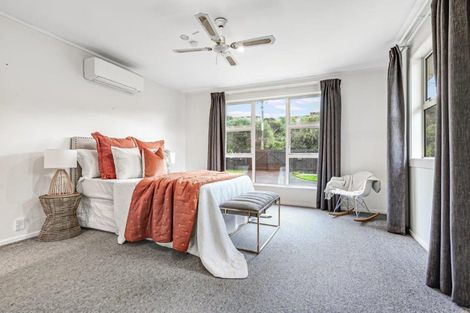 Photo of property in 84 Newcastle Road, Dinsdale, Hamilton, 3204