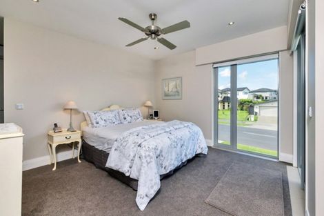 Photo of property in 251 Harbourside Drive, Karaka, Papakura, 2113