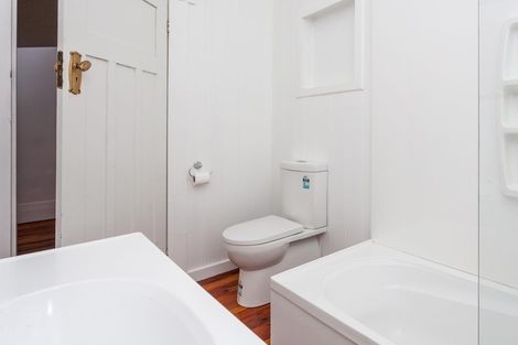 Photo of property in 300 Mackay Street, Thames, 3500