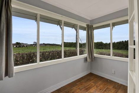 Photo of property in 41 County Drive, Hawera, 4610