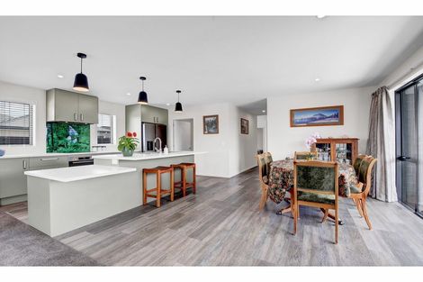 Photo of property in 3 Mccahon Drive, Rangiora, 7400