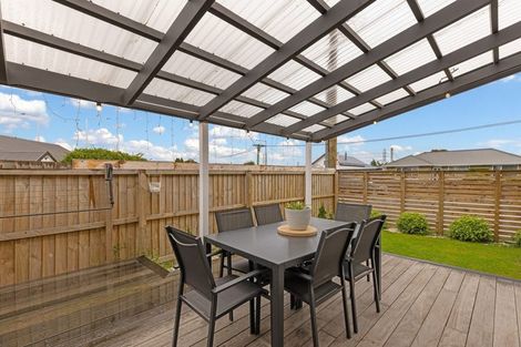 Photo of property in 1/4 Gilberthorpes Road, Islington, Christchurch, 8042