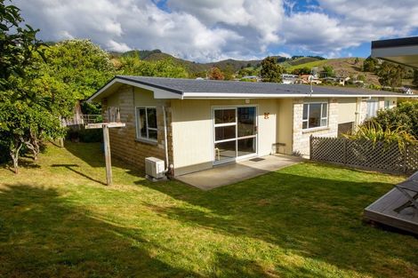 Photo of property in 13 Tui Glen Road, Atawhai, Nelson, 7010