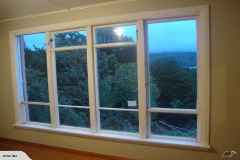 Photo of property in 76- 78 Sievers Grove, Cannons Creek, Porirua, 5024