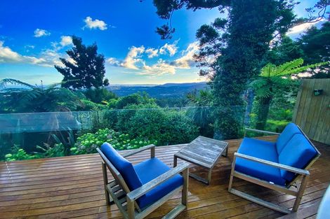 Photo of property in 114 Scenic Drive, Titirangi, Auckland, 0604
