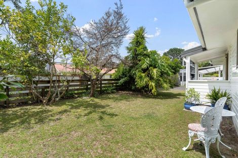 Photo of property in 218 Patuwai Drive, Whangamata, 3620