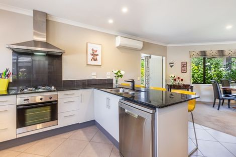 Photo of property in 22 Maple Grove, Acacia Bay, Taupo, 3385