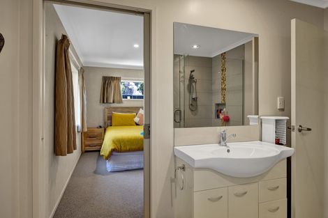 Photo of property in 24 Princes Street, Hawera, 4610