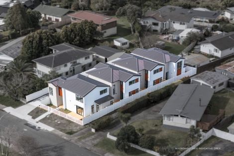 Photo of property in 40 Allington Road, Massey, Auckland, 0614