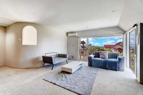 Photo of property in 5 Balmain Road, Birkenhead, Auckland, 0626