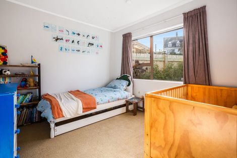 Photo of property in 4/22 Richard Street, Titahi Bay, Porirua, 5022