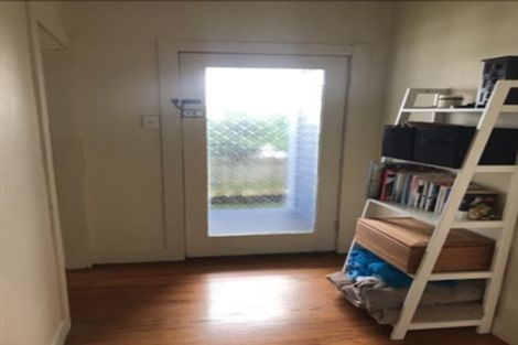 Photo of property in 88 Tukapa Street, Westown, New Plymouth, 4310