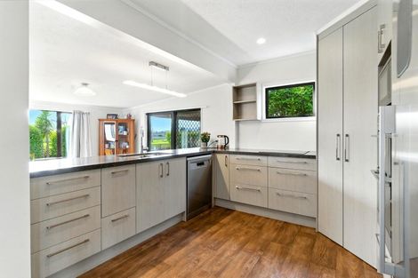 Photo of property in 16 Grace Avenue, Te Aroha, 3320