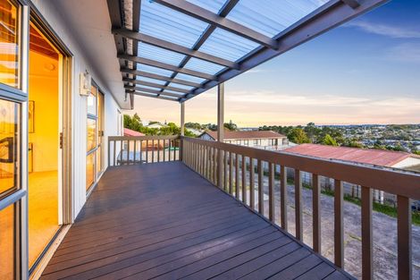 Photo of property in 4/89a Royal Road, Massey, Auckland, 0614