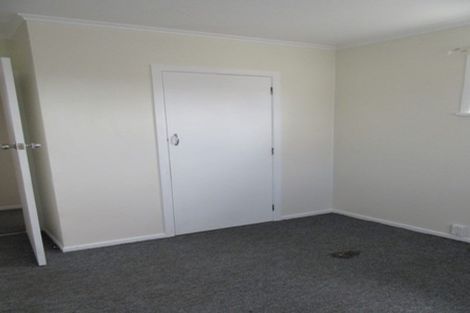 Photo of property in 9 Clayton Road, Manurewa, Auckland, 2102