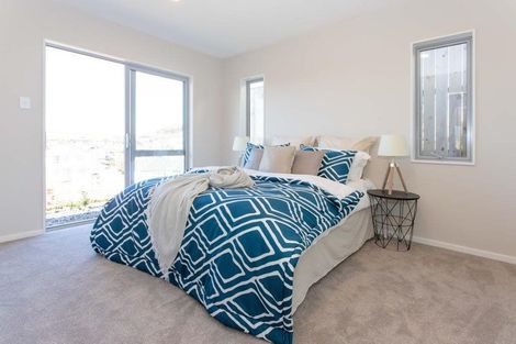 Photo of property in 78 Godfrey Drive, Orewa, 0931