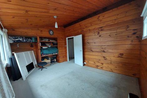 Photo of property in 1 Willowbrook Place, Titirangi, Auckland, 0604