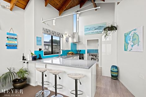 Photo of property in 4 Tara Place, Snells Beach, 0920