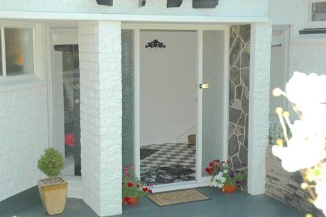 Photo of property in 5 Mcalpine Place, Rangiora, 7400