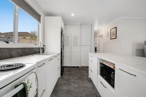 Photo of property in 73b Awaroa Road, Helensville, 0800