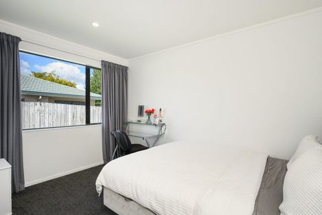 Photo of property in 11 Jordan Way, Kelvin Grove, Palmerston North, 4414