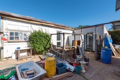 Photo of property in 119 Mcleod Road, Te Atatu South, Auckland, 0610