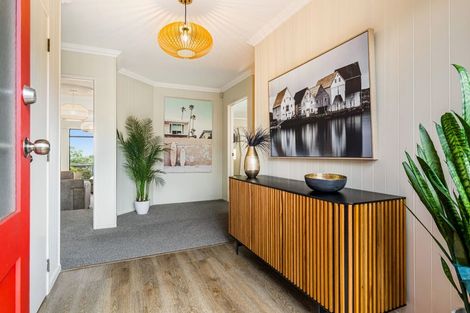 Photo of property in 146 Pacific Parade, Army Bay, Whangaparaoa, 0930