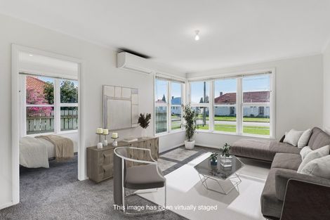 Photo of property in 7 Goldsmith Crescent, Levin, 5510