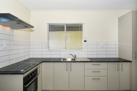 Photo of property in 1/404 Ikanui Road, Frimley, Hastings, 4120