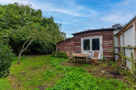 Photo of property in 15 Halstead Road, Pleasant Point, 7903