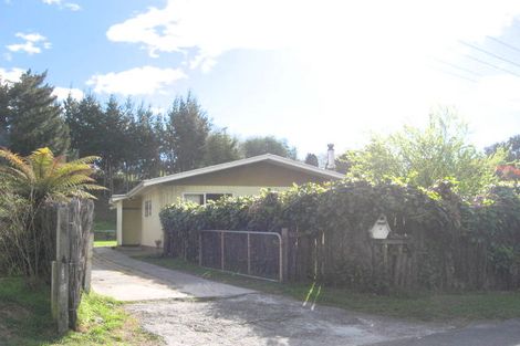 Photo of property in 6 Riverbank Road, Taupo, 3330