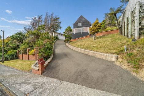 Photo of property in 296 Maungaraki Road, Maungaraki, Lower Hutt, 5010