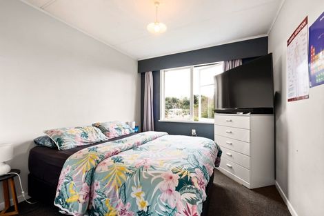 Photo of property in 6 Sardinha Place, Marfell, New Plymouth, 4310