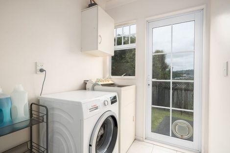 Photo of property in 4 Amesbury Drive, Churton Park, Wellington, 6037