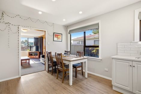 Photo of property in 94 Prestons Road, Redwood, Christchurch, 8051