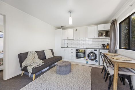 Photo of property in 43 Forfar Street, Clyde Hill, Dunedin, 9011