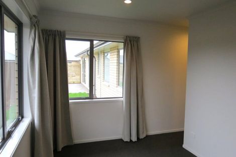 Photo of property in 3 Farnborough Way, Rolleston, 7615