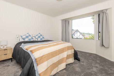 Photo of property in 23 Dominica Crescent, Grenada Village, Wellington, 6037
