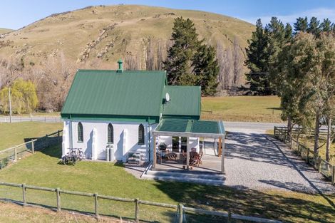 Photo of property in Ex St Johns Church, 1605 Teviot Road, Millers Flat, Roxburgh, 9572