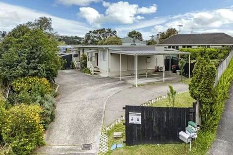 Photo of property in 2/29 Ludlow Terrace, Totara Vale, Auckland, 0627