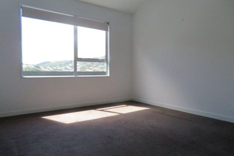 Photo of property in 10/3 Severn Street, Island Bay, Wellington, 6023