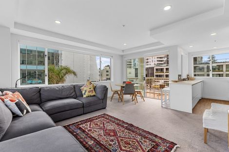 Photo of property in 7/12 Maunganui Road, Mount Maunganui, 3116