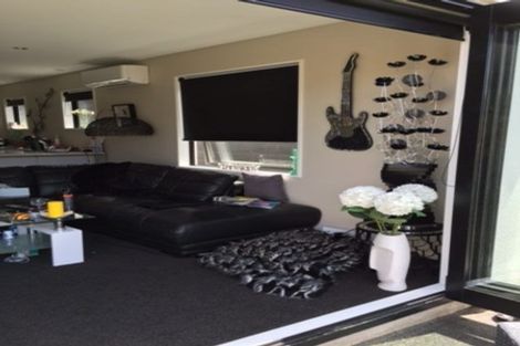 Photo of property in 67 Faringdon Boulevard, Rolleston, 7615