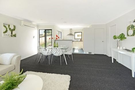 Photo of property in 20 Stephanie Close, Glenfield, Auckland, 0629