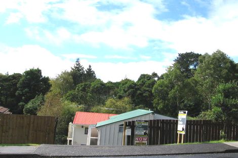 Photo of property in 2/24 Sunnyside Road, Sunnyvale, Auckland, 0612