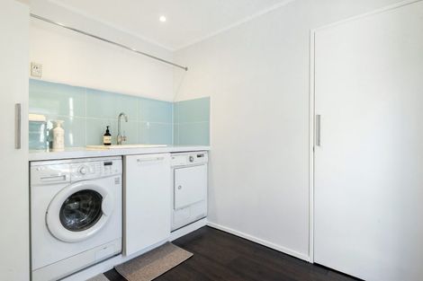 Photo of property in 101 Porritt Avenue, Chatswood, Auckland, 0626